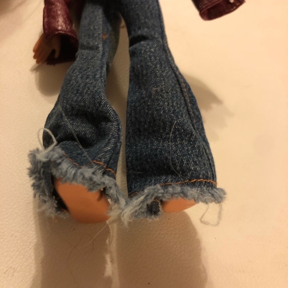 Bratz Yasmin Doll 2001 MGA Jeans - Picture 5 of 8